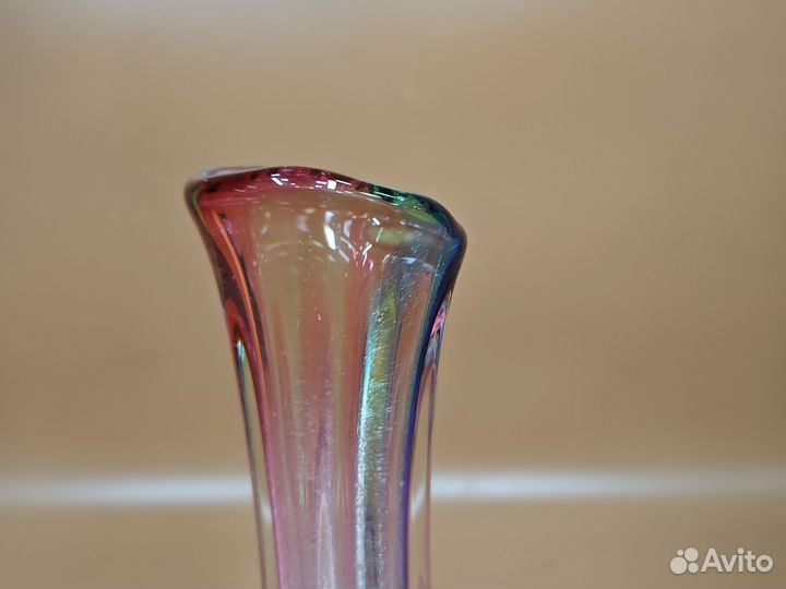 Ваза гутное стекло чехословакия. 34 см