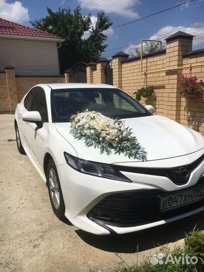 Свадебные украшения на машину