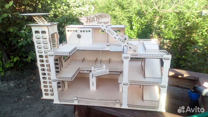 Парковка, гараж для машинок