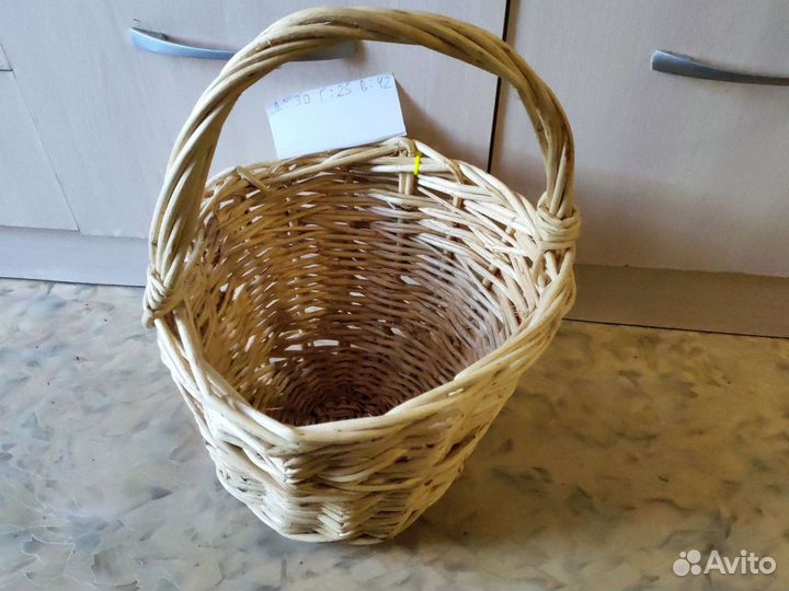 Корзины плетёные