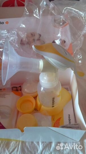 Молокоотсос medela ручной