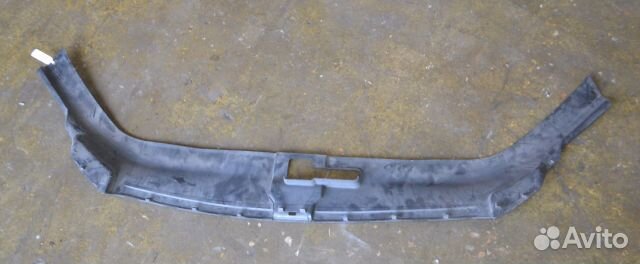 Кожух замка капота Audi / VW Q7 I