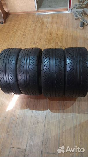 Yokohama Advan Neova AD07 245/45 R18 и 265/40 R18 96W