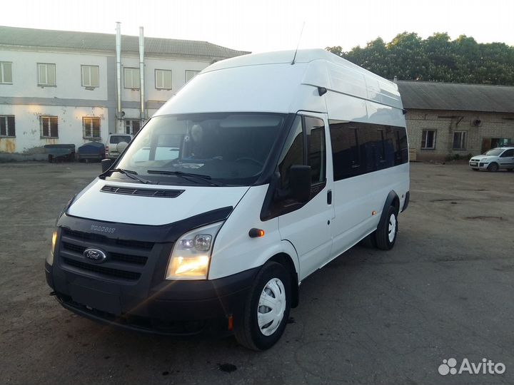 Заказ микроавтобусов, аренда автобусов 18-20 мест