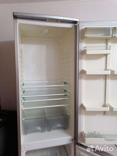 Холодильник атлант бу