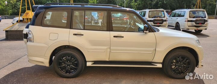 Mitsubishi Pajero, 2019