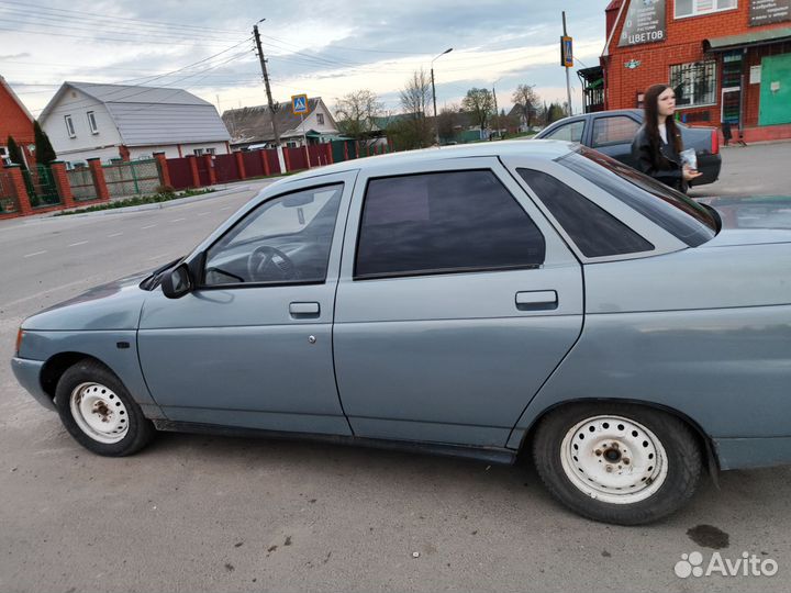 ВАЗ 2110 1.5 МТ, 2003, 200 000 км