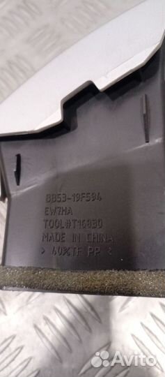 Дефлектор воздушный Ford Explorer