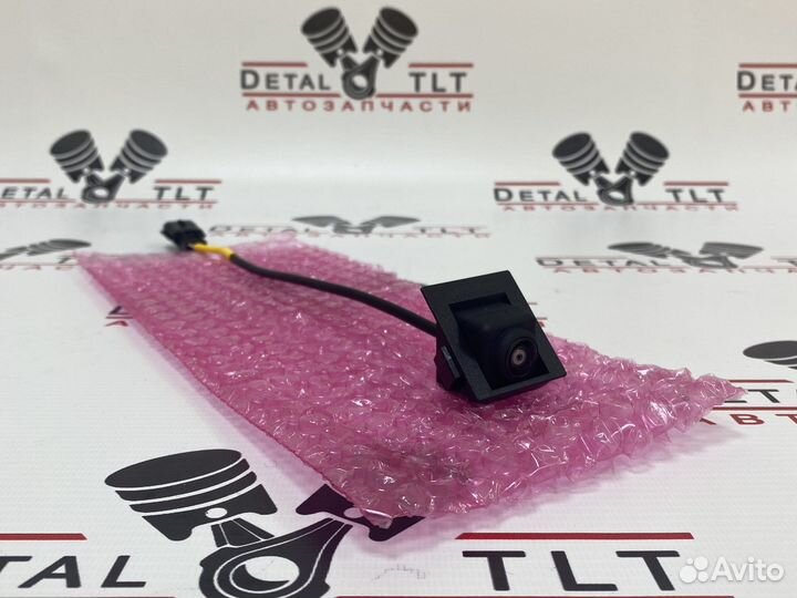 Камера заднего вида LADA Vesta с линями на камере