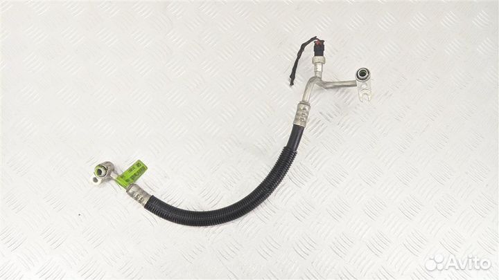 68161178AA Трубка кондиционера Jeep Grand Cherokee