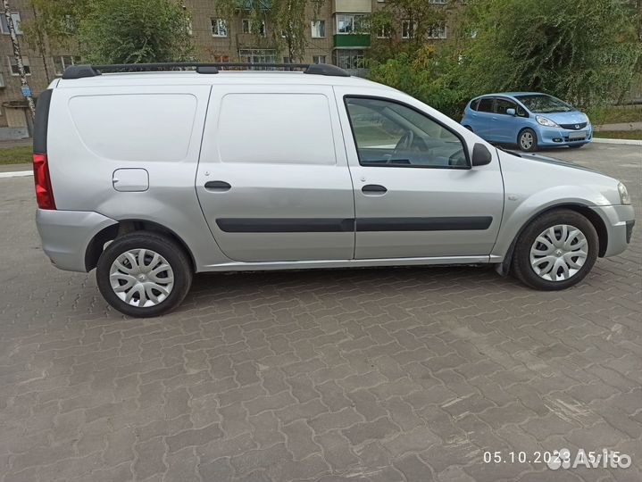 LADA Largus 1.6 МТ, 2014, 183 380 км