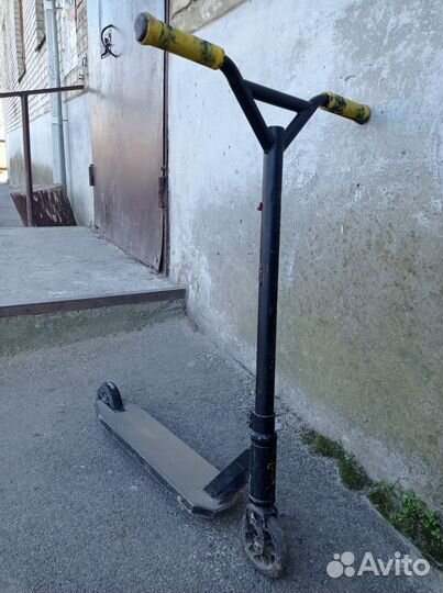 Трюковой самокат