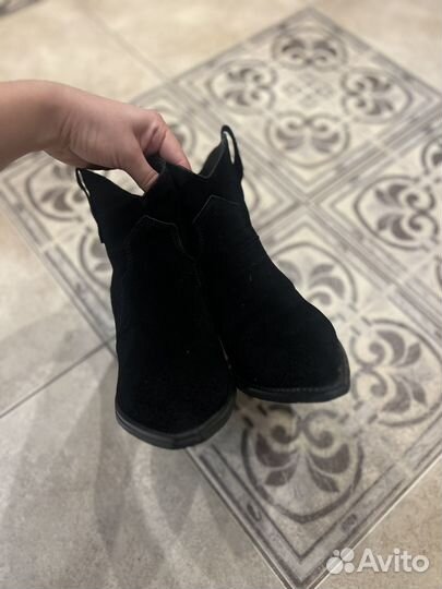 Новые казаки женские натуральная замша