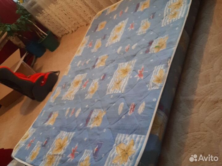 Матрас 140х200 бу