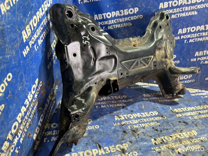 Передний подрамник Peugeot 308 хэтчбек EP6C 2012