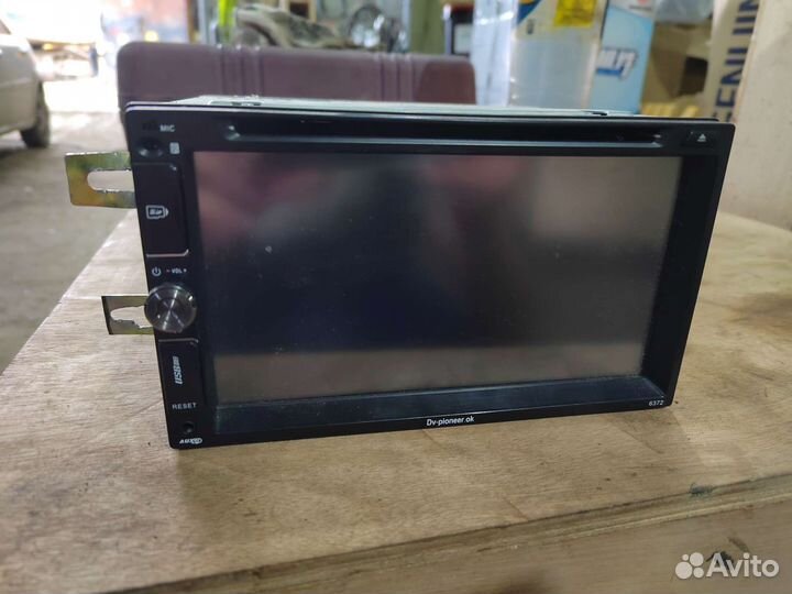 Автомобильный 2DIN DVD-проигрыватель