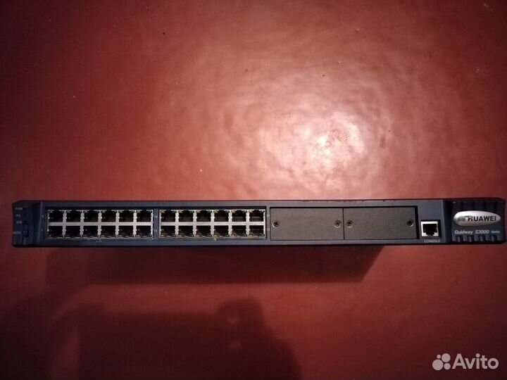 Коммутатор Huawei Quidway s3000