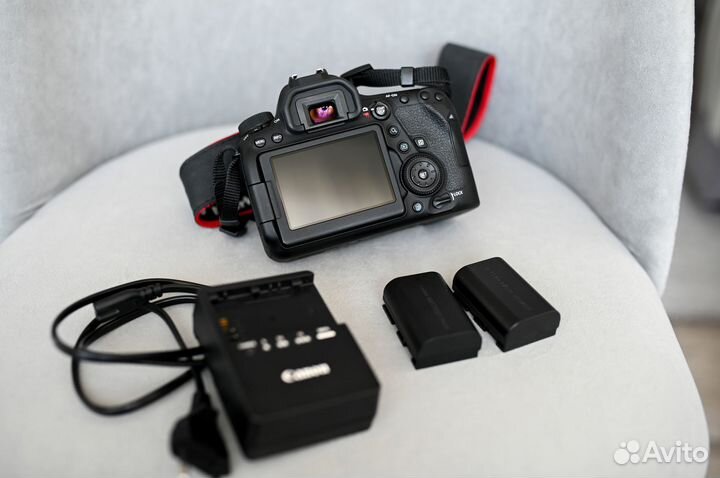 Фотоаппарат Canon 6d mark ii с гарантией