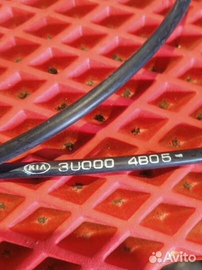 Трос открывания капота Kia Sportage