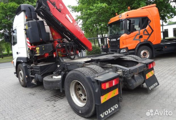 В разборке грузовик Volvo,FM 2005-2008