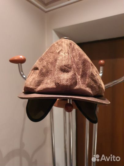 Замшевая кепка фирмы SNake