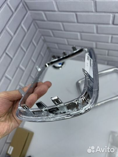 Решетка радиатора хром ноздри на BMW E34 (2шт.)