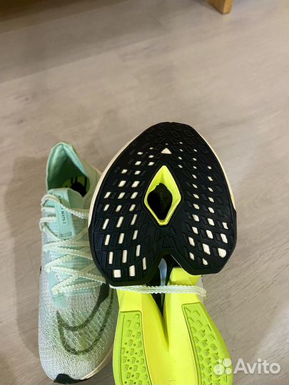 Кроссовки Nike Найк zoom x женские 37 размер