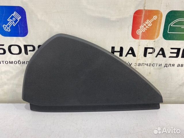 Накладки на торпедо боковые левые Skoda Rapid NK6