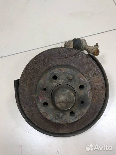 Кулак поворотный передний левый LADA 2107