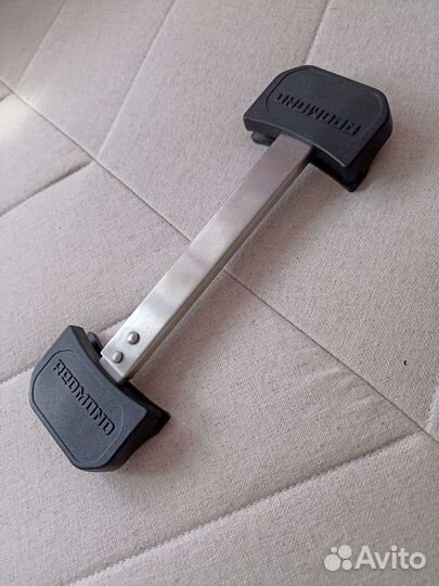 Съемная ручка для чаши мультиварки Redmond