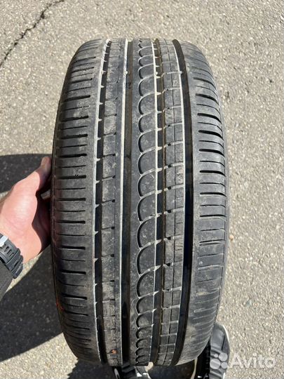 Pirelli P Zero Rosso 245/45 R19