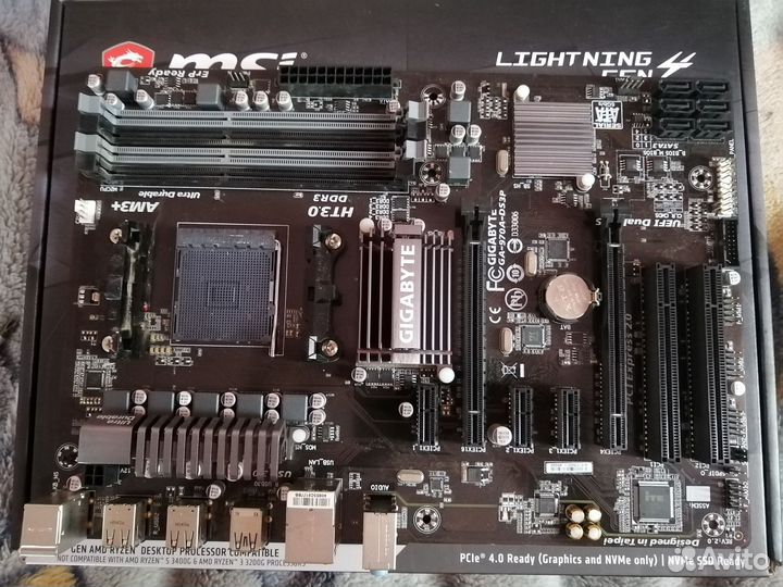 Материнская плата