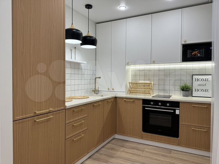 2-к. квартира, 43 м², 3/5 эт.