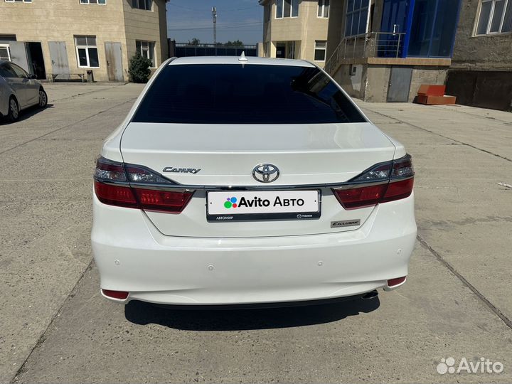 Toyota Camry 2.5 AT, 2017, 140 200 км