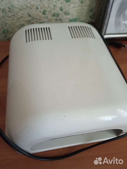 Лампа для маникюра