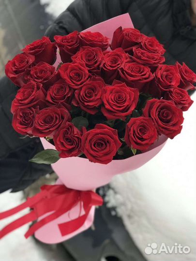 Доставка роз Эквадор крупные,стойкие
