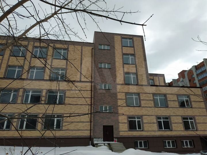 Свободного назначения, 3000 м²