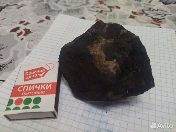 Неизвестный предмет, предпол. Метеорит