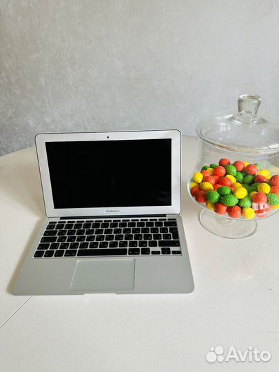 Apple MacBook Air 11