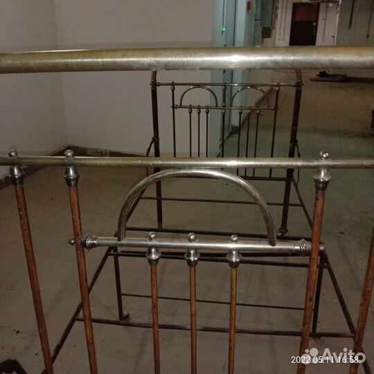 Кровать походная складная