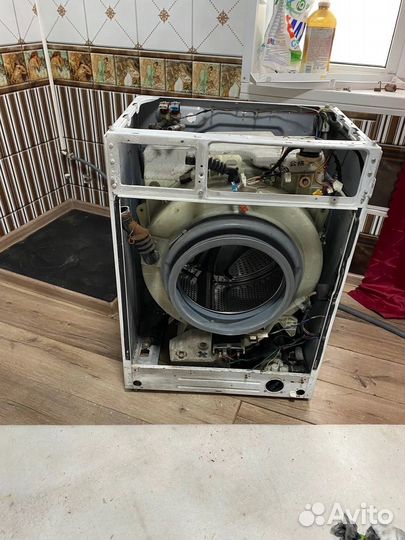 Ремонт стиральных машин и холодильников