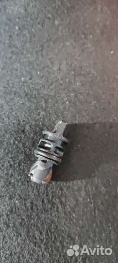 Заглушка радиатора w204