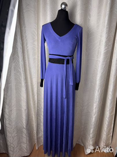 Платье в пол