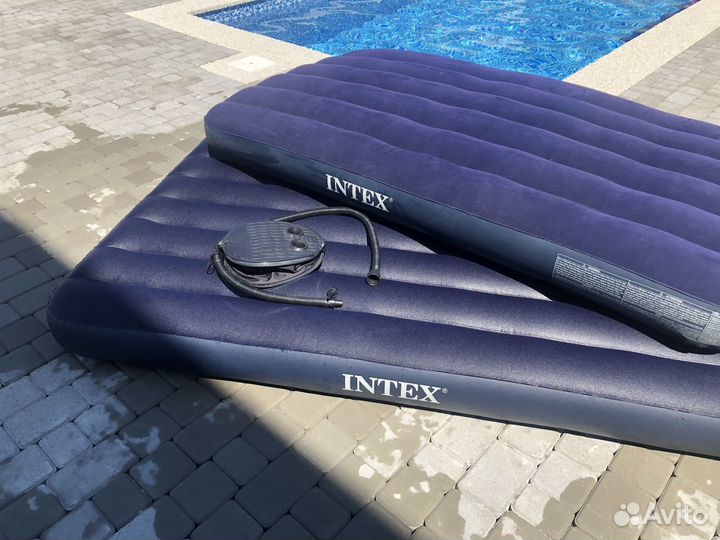 Надувной матрас intex