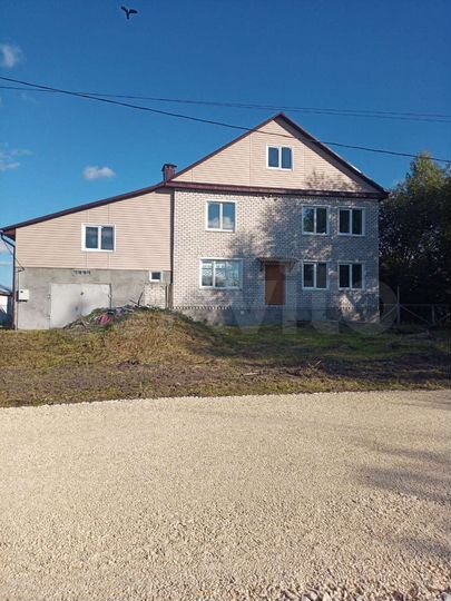 Дом 470 м² на участке 16 сот.