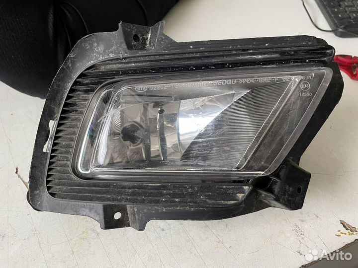 Фара правая противотуманная Kia Rio 2005-2017