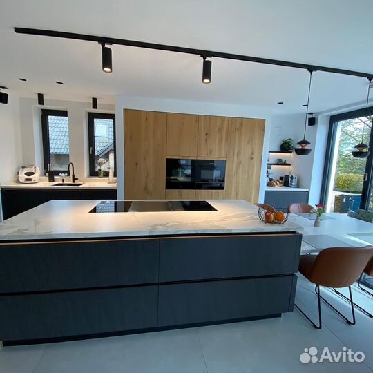 Кухня с островом