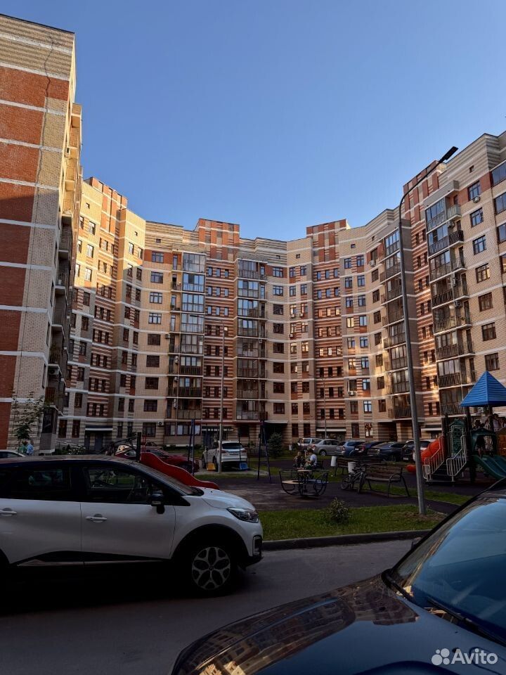 3-к. квартира, 95,5 м², 5/9 эт., Апрелевка