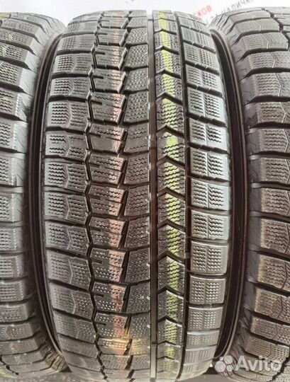 Dunlop Winter Maxx WM02 225/60 R17 99Q