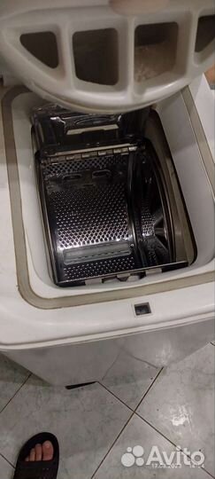 Стиральная машина с вертикальной загрузкой